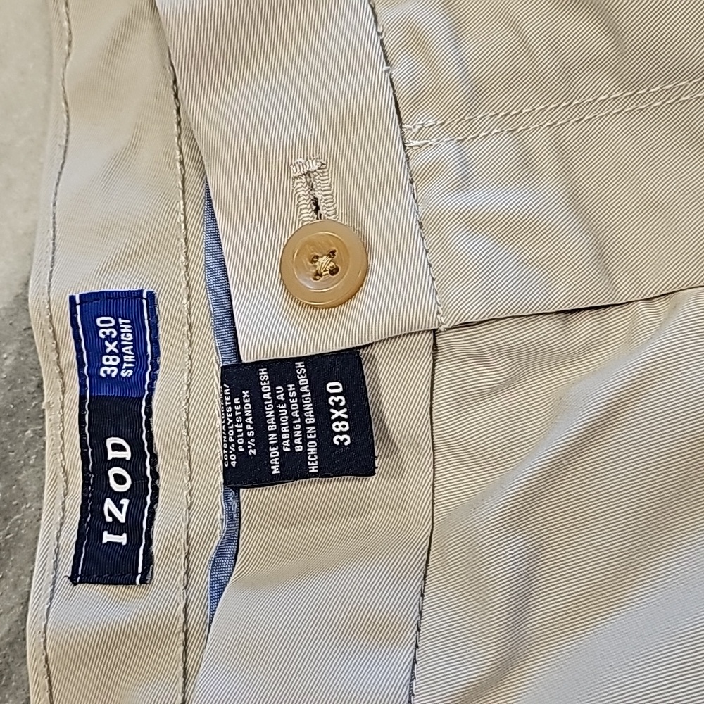 Izod 38x30 Sand Chinos With Pockets Casual Comfort Coastal Beach Fun